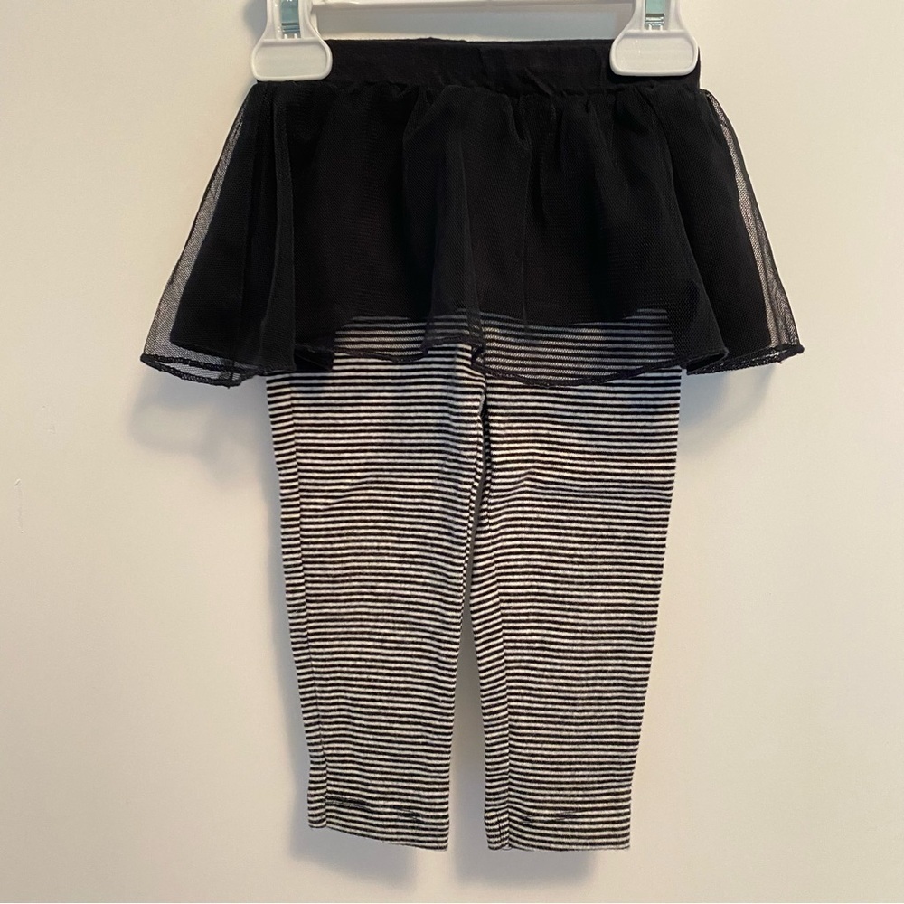 Carter's Baby Girl's Tutu Leggings Black/ White Stripe Size 12 Months
